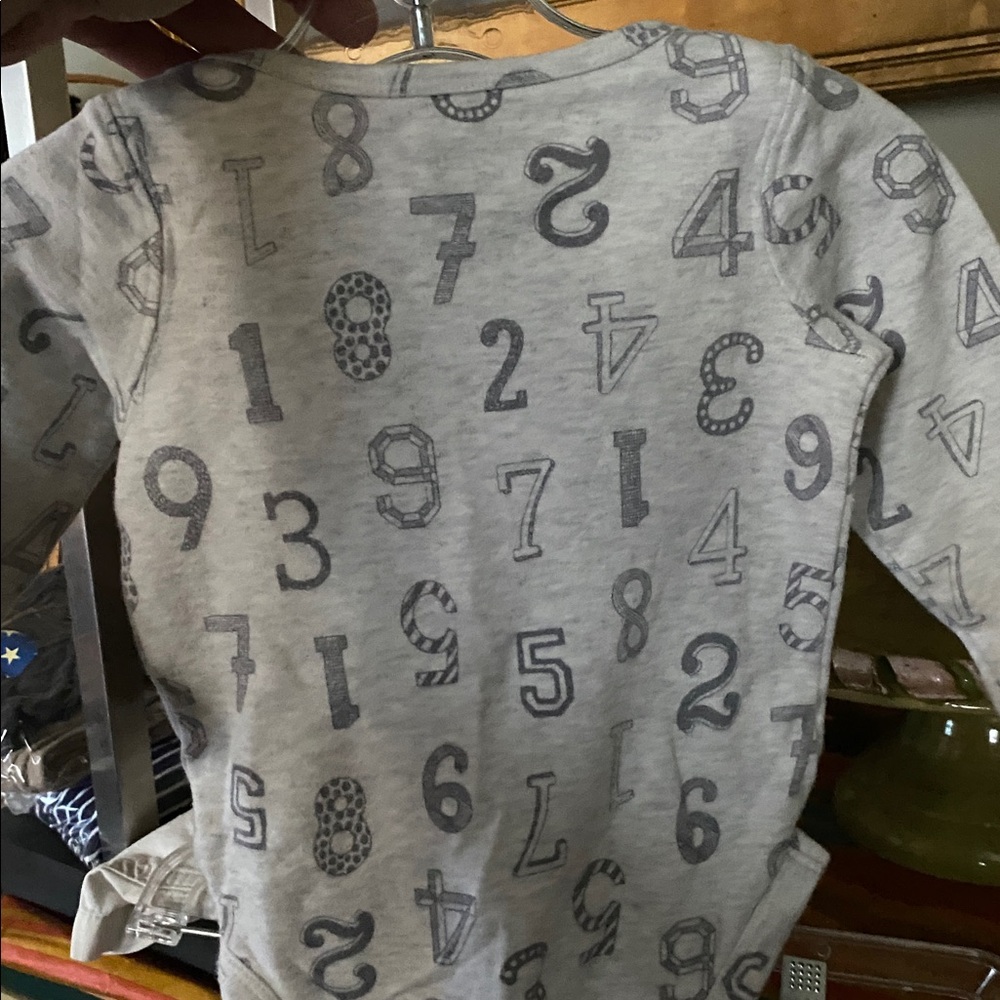 Ralph Lauren Baby Cream Khaki Shorts & Jumping Bean Numbers Onsie SZ 9M - Picture 11 of 11
